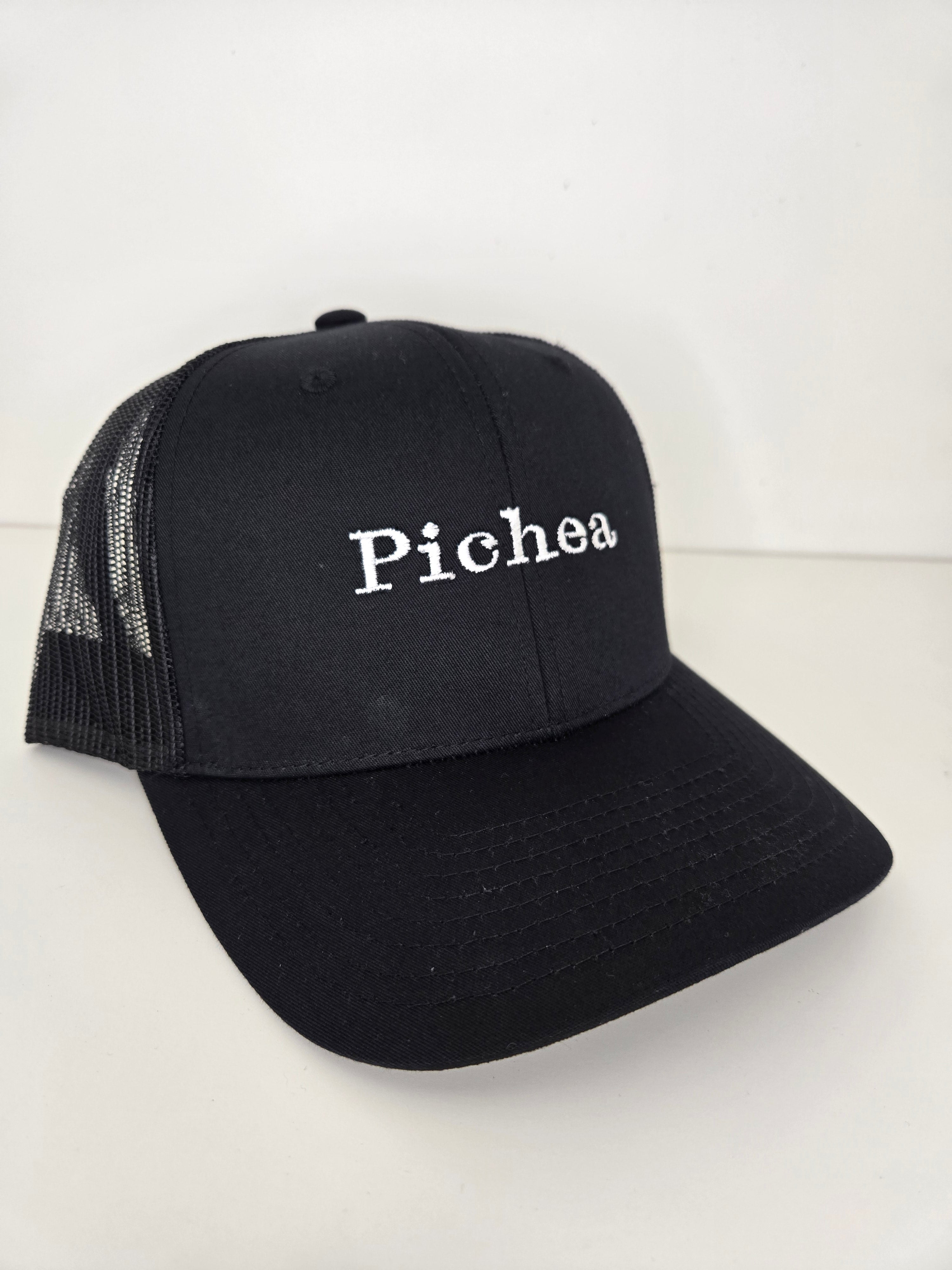 Pichea Trucker