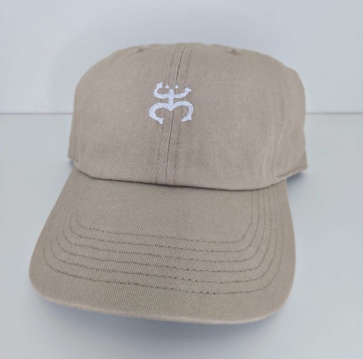 Gorra pelotero con Coquí Taino
